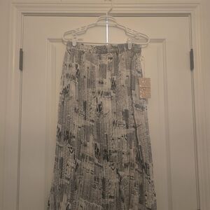 Monochrome Graphic Print Midi Skirt